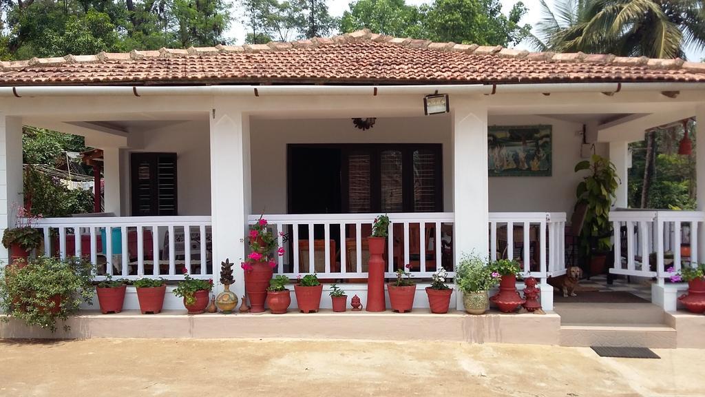 The Blue Mountains Estate Stay Madikeri Exterior photo